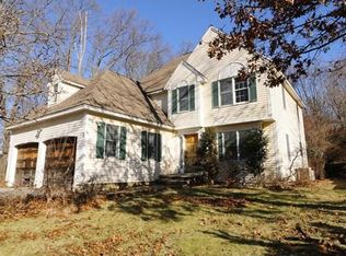 8 Tree Top Way, Methuen, MA 01844