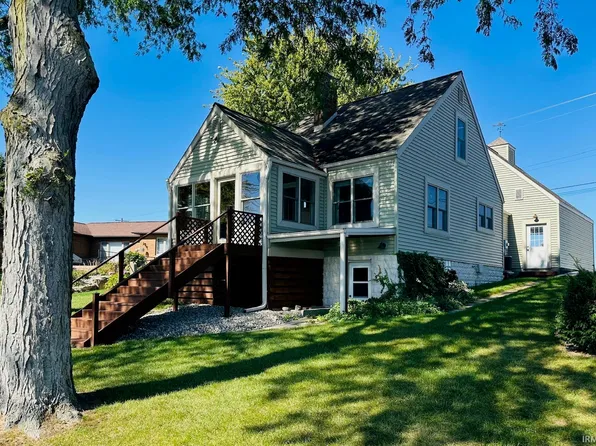 2215 E State Road 14, Rochester, IN 46975