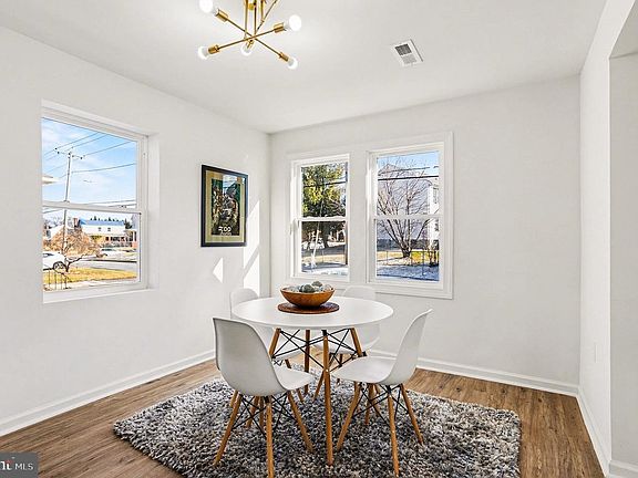 5th image of 7902 Old Harford Rd