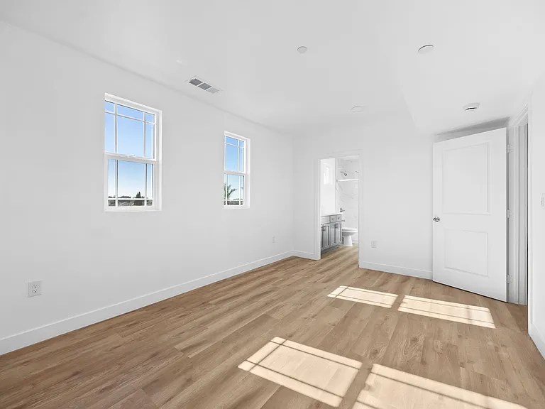 10936 S Osage Ave #A — Photo 17