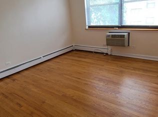 (Undisclosed Address), Chicago, IL 60626