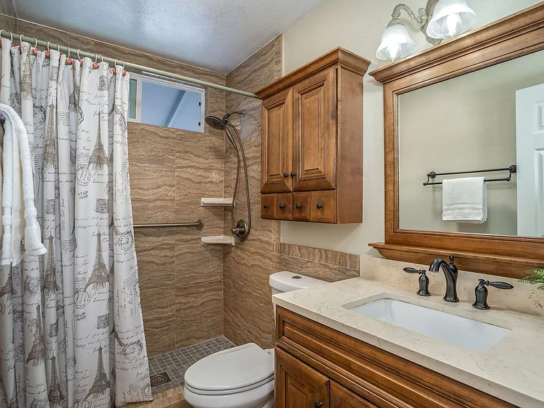 312 Hiolani St #1 — Photo 13