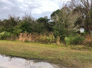 1208 NE 3rd St, Carrabelle, FL 32322