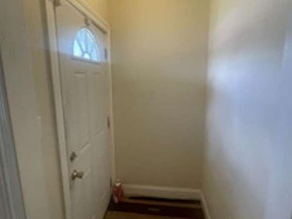 5th image of 6468 Greenwell Springs Rd