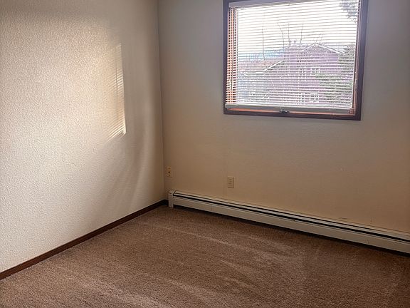 5th image of 7340 Bearfoot Cir APT A
