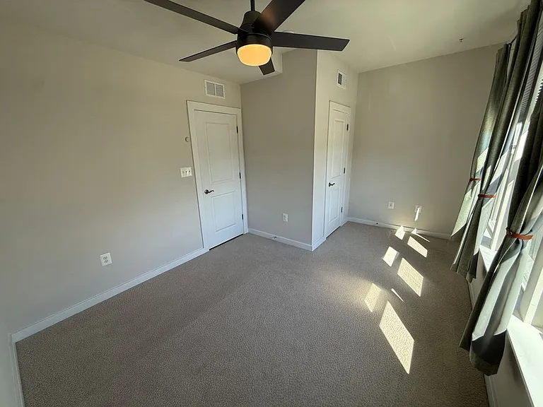 2505 Nicholson St — Photo 7