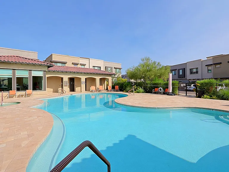 7350 E Vista Bonita Dr — Photo 28