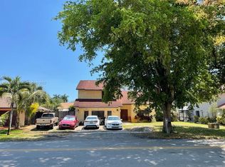 621 SW 96th Ave, Pembroke Pines, FL 33025