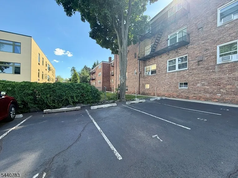 6-12 Hillside Ave #C0204-2D — Photo 10