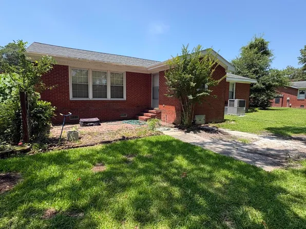 110 Drummer Kellum Road, Jacksonville, NC 28546