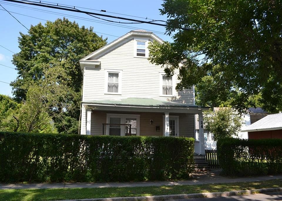 1st image of 26 Sanford St