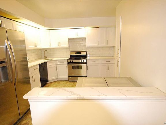 2nd image of 71-23 163rd St Floor 1