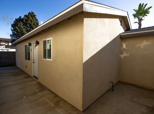 131 Albert Pl #D, Costa Mesa, CA 92627