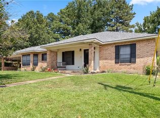 348 Twin Oaks Rd E, Pineville, LA 71360