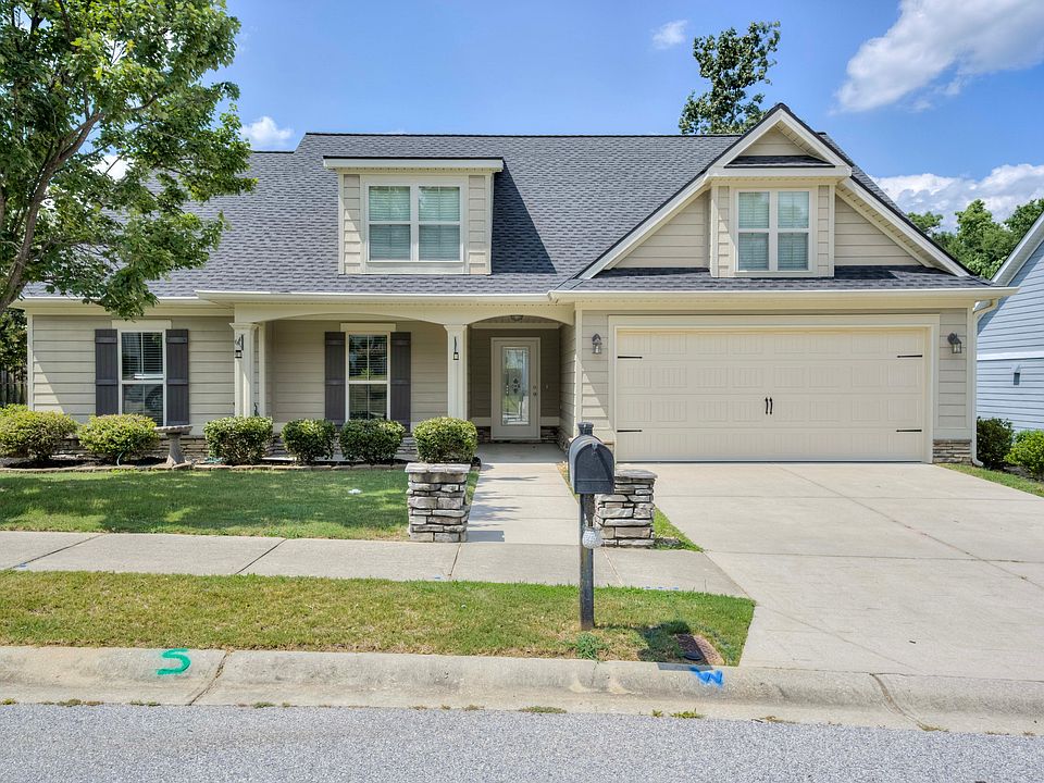 1st image of 812 Paisley Ln