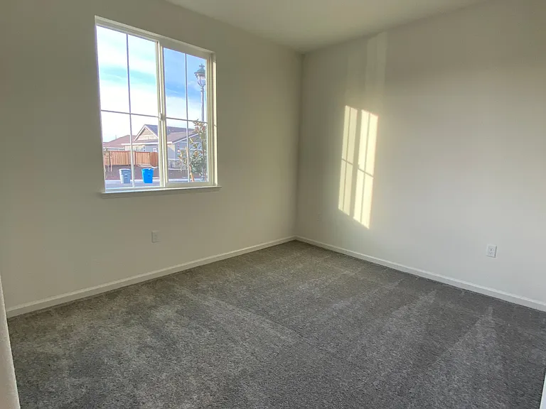 660 Broadfork Cir — Photo 16