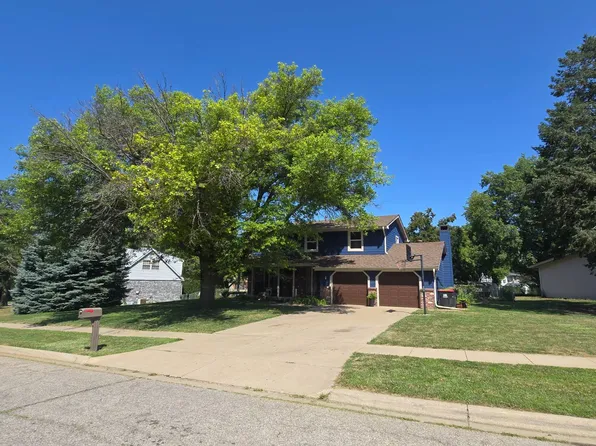 5431 Danbury Rd, Lincoln, NE 68512