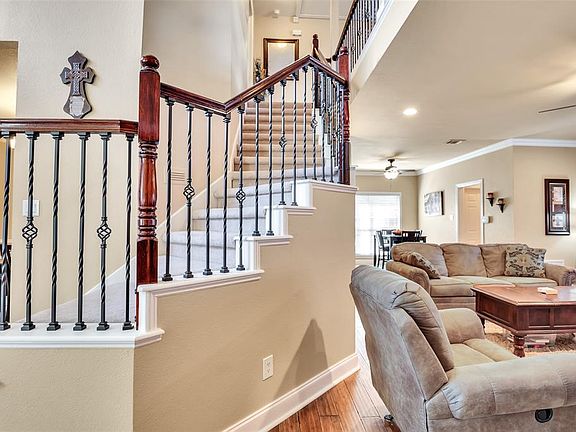 4th image of 2809 Camp Wood Ct
