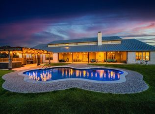 1023 Bear Creek Rd, Kerrville, TX 78028