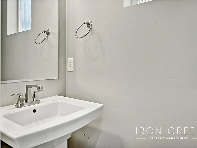 2229 E Kamay Dr — Photo 21