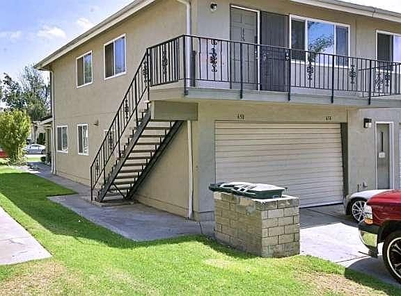 2nd image of 658 Paseo Esmeralda