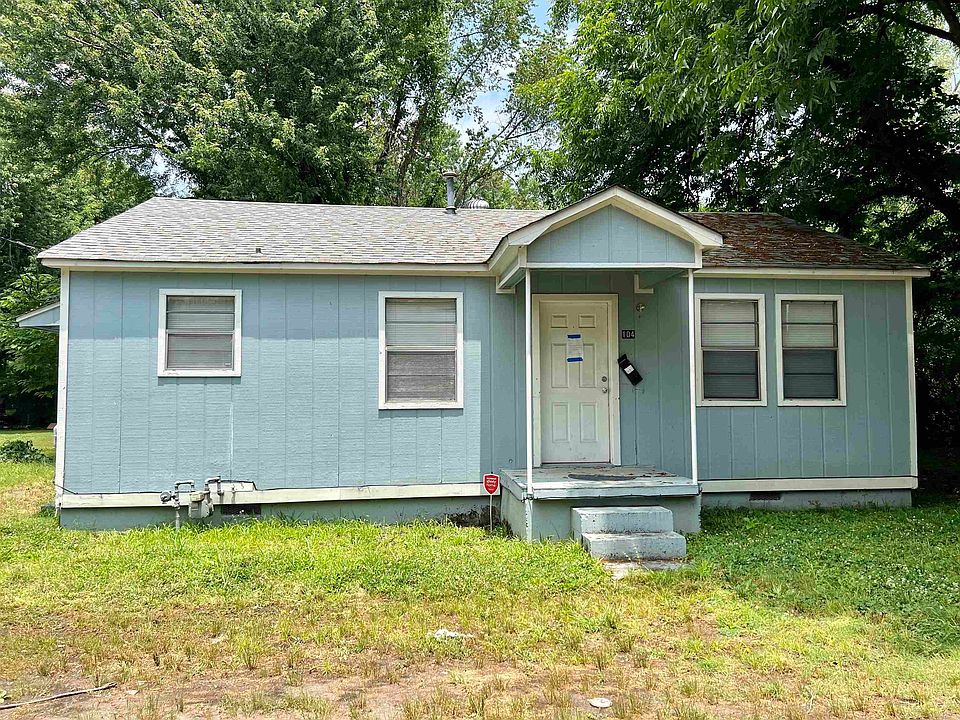 1st image of 104 Linda Ln