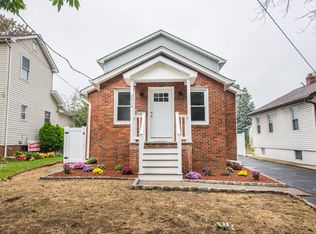 25-14 Berdan Ave #1X, Fair Lawn, NJ 07410