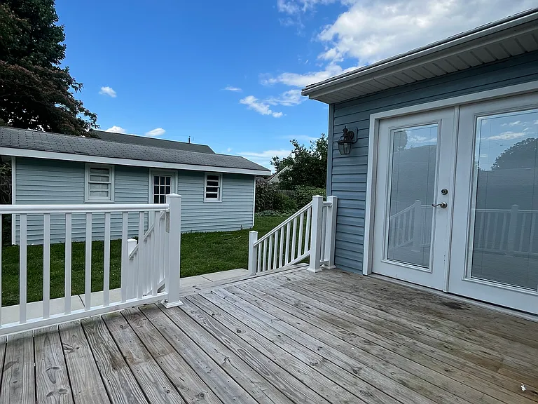 Susquehanna Dr — Photo 24