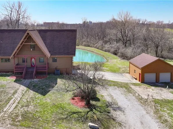 17301 E Kentucky Rd, Independence, MO 64056