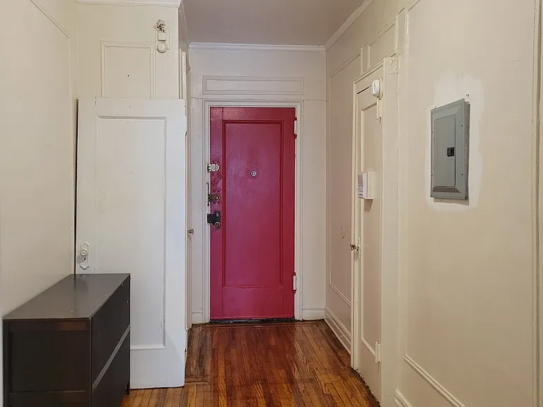 711 W 171st St #46 — Photo 7