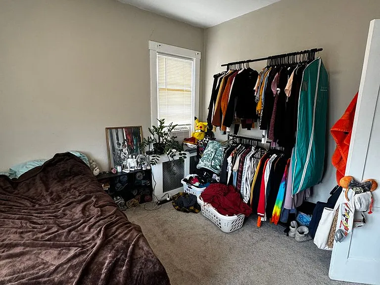 4828 Liberty Ave. — Photo 34