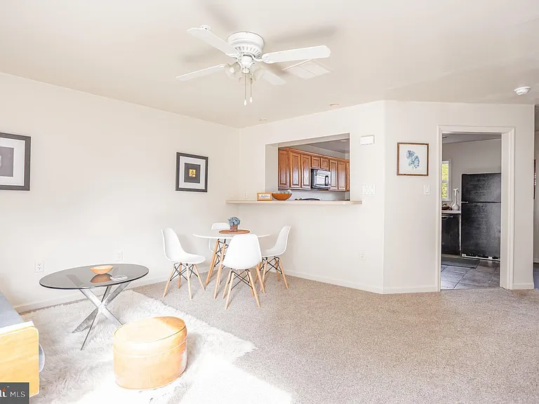 5235 Crowson Ave #6 — Photo 9
