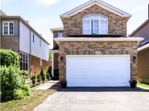 24 Larkspur Rd, Brampton, ON L6R 2T6