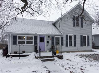 513 8th St, Nevada, IA 50201