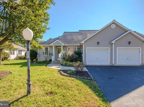 917 W Schumaker Manor Dr, Salisbury, MD 21804