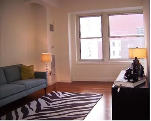 Rented by (Legacy) Elegran | media 11