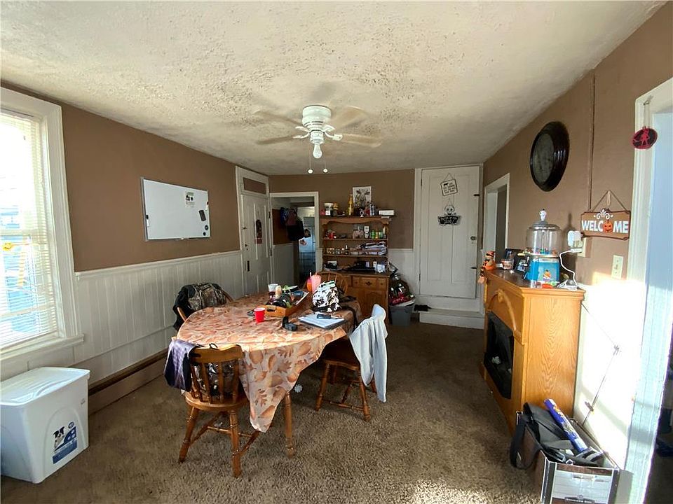 2163 Community Dr, Bath, PA 18014 MLS 702853 Zillow