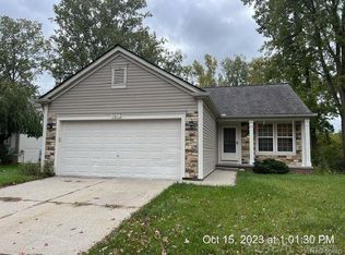 1612 Marshbank Dr, Pontiac, MI