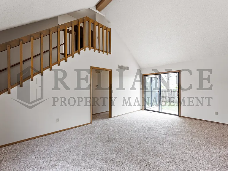 1518 S Todd Pl — Photo 7