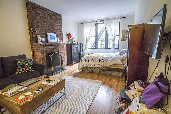 Rented by City Connections Realty | media 31