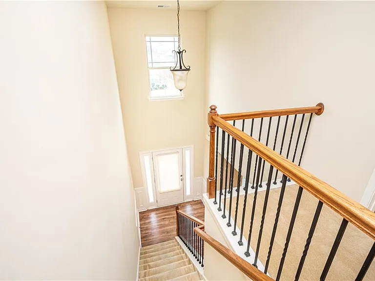 7761 Sylvaner Ln — Photo 29