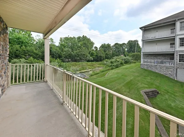 28 N De Baun Avenue #105, Suffern, NY 10901