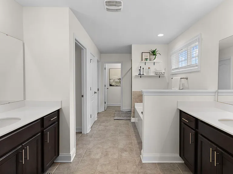 499 Bedford Dr — Photo 30