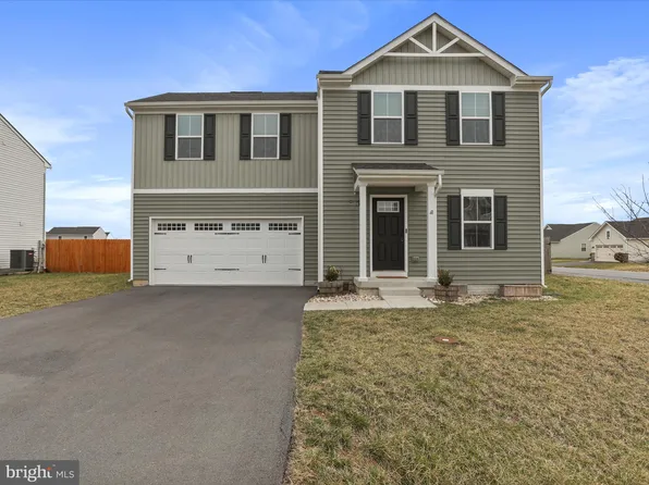 257 Switchgrass Ct, Bunker Hill, WV 25413