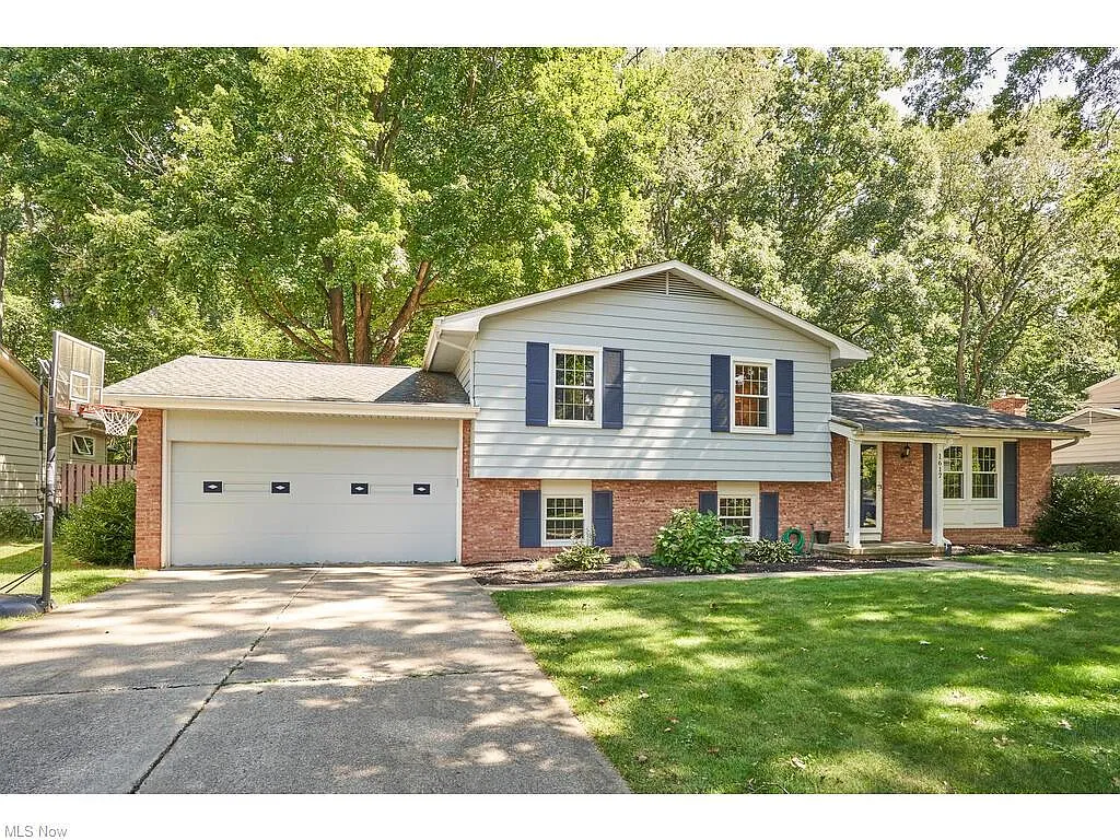 1617 Chadwick Rd photo 1