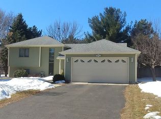 7366 Park View Ter, Mounds View, MN 55112