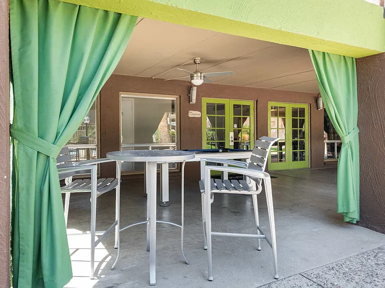 Arcadia Villa Apartments — Photo 15
