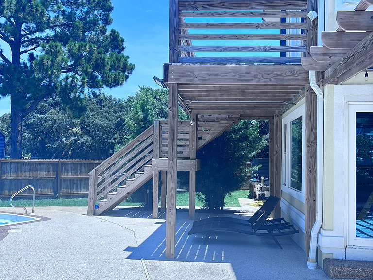 1146 Ceylon Ct — Photo 38