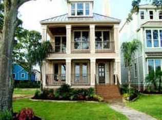 1029 N Shore Dr, Clear Lake Shores, TX 77565