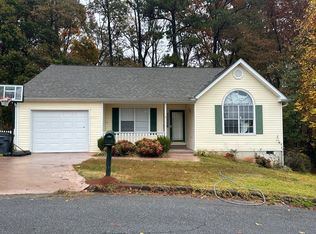 235 Oak Cir N, Stockbridge, GA 30281